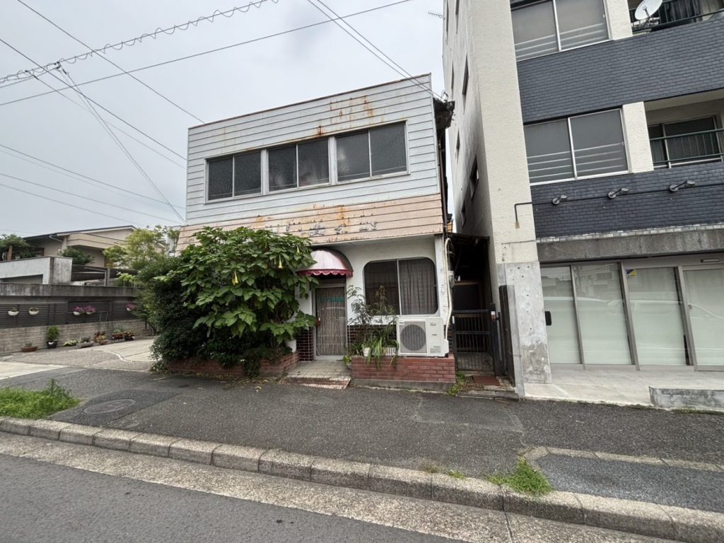 木造瓦葺2階建店舗兼住宅解体工事・名古屋市地内