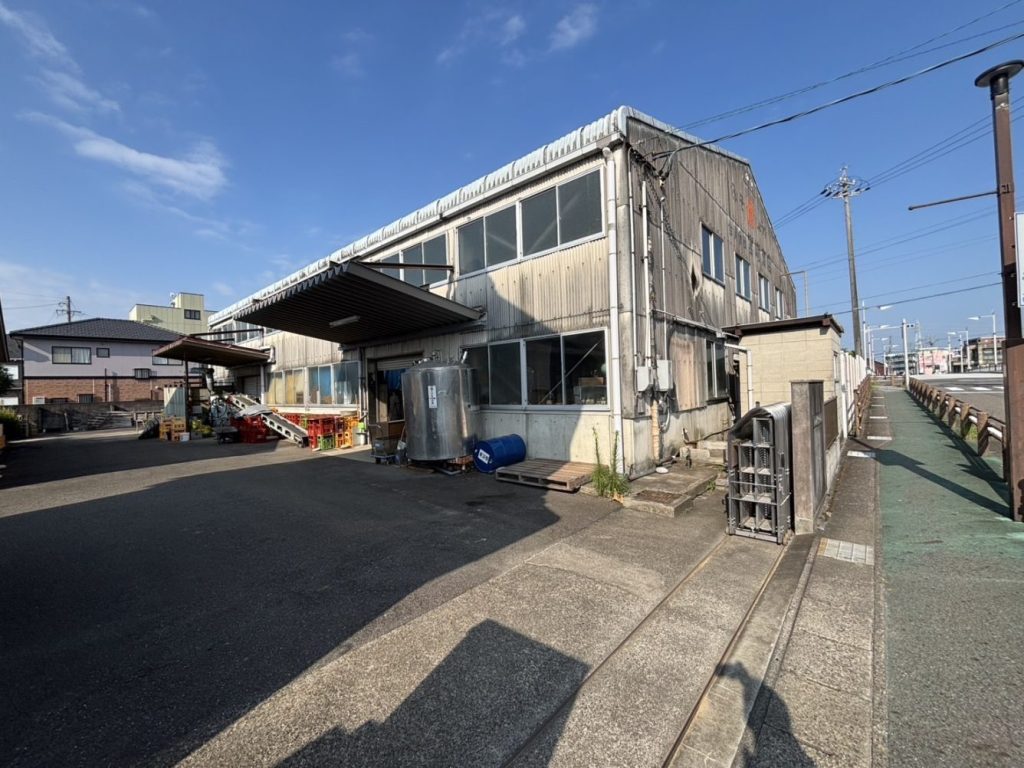 鉄骨造倉庫及び木造2階建住宅等解体工事・清須市地内